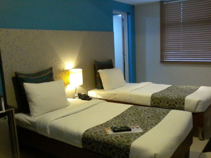 Pghi Hotel Quezon City Exterior photo