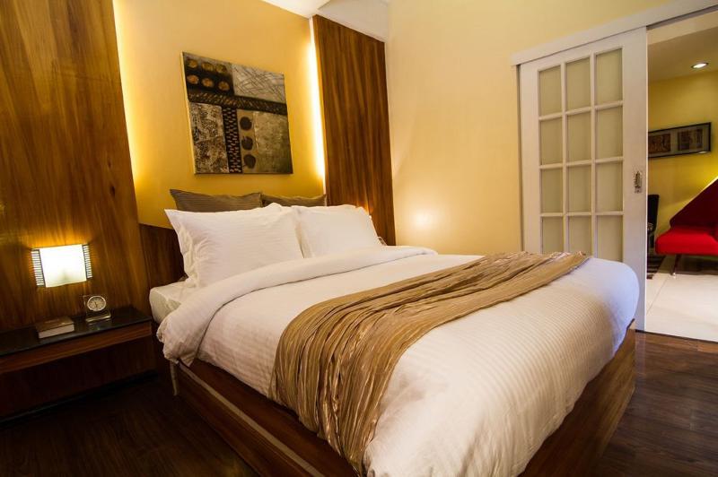 Pghi Hotel Quezon City Exterior photo